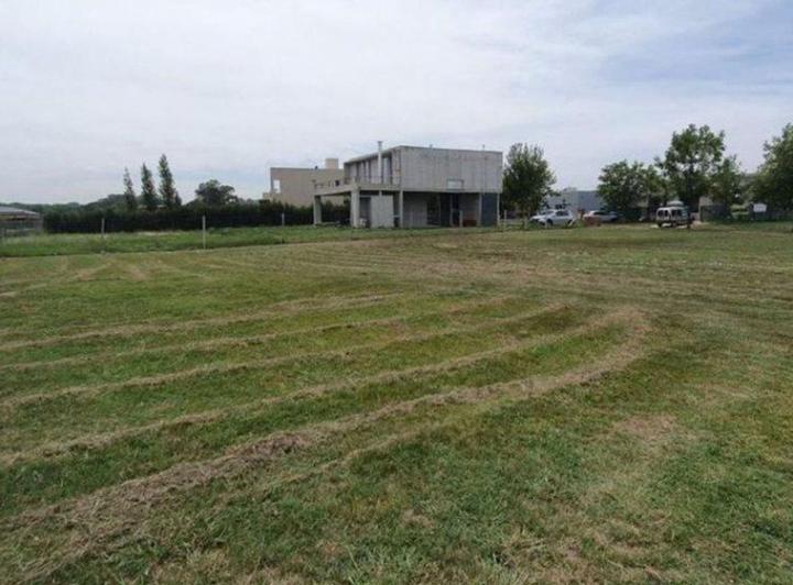 Terreno · 940m²