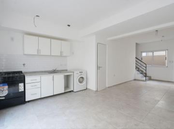 PH · 87m² · 4 Ambientes · PH 4 Amb en Pb Patio y Terraza V. Sarsfield