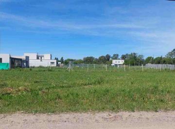 Terreno · 614m² · Terreno en Venta en La Plata Gorina