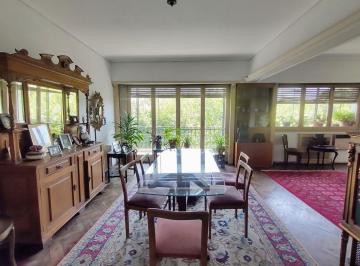 Departamento · 132m² · 5 Ambientes · 1 Cochera · Departamento 5 Ambientes con Cochera en Belgrano R
