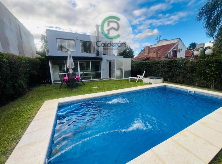 Casa · 115m² · 4 Ambientes · 3 Cocheras