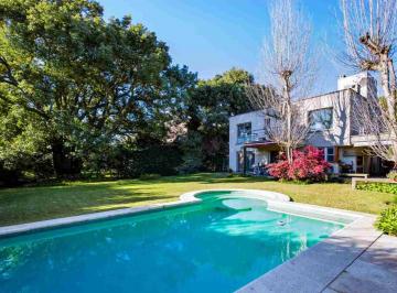 Casa · 233m² · 5 Ambientes · 2 Cocheras · Casa Venta Fincas Iraola I 5 Ambientes Apta Banco