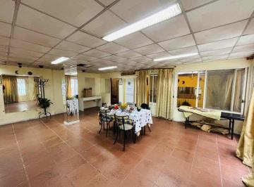 PH · 132m² · 3 Ambientes · 1 Cochera · Venta PH 3 Amb 130 m² Cochera/local Patio Propio