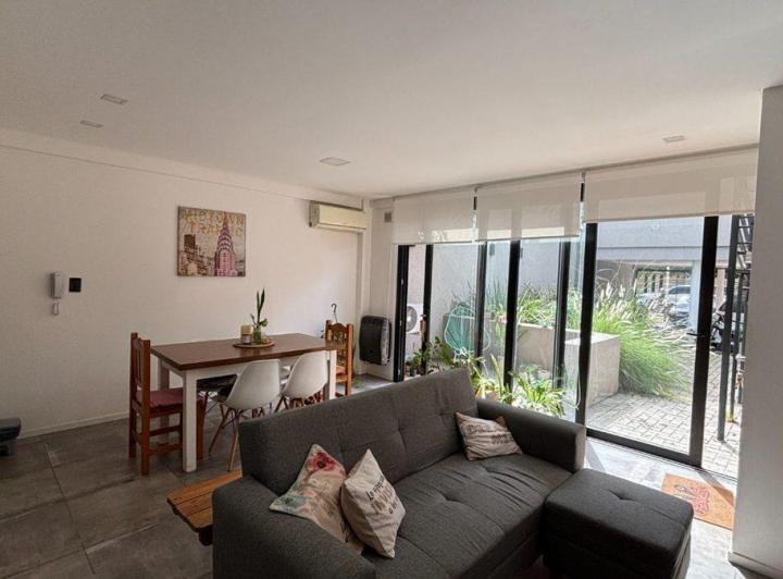 Departamento · 49m² · 2 Ambientes · 1 Cochera