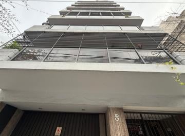 Departamento · 52m² · 3 Ambientes · Venta Depto 3 Amb Balcón Lavadero Subte Caballito