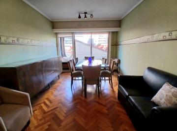 Departamento · 59m² · 3 Ambientes · Depto 3 Amb en Venta Flores con Baulera