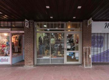 Local comercial · 29m² · Venta Local San Fernando Centro, Renta 7,6%