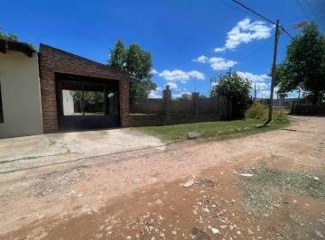 Casa · 50m² · 3 Ambientes · 1 Cochera · Casa con Lote Propio de 550 m², Montegrande.