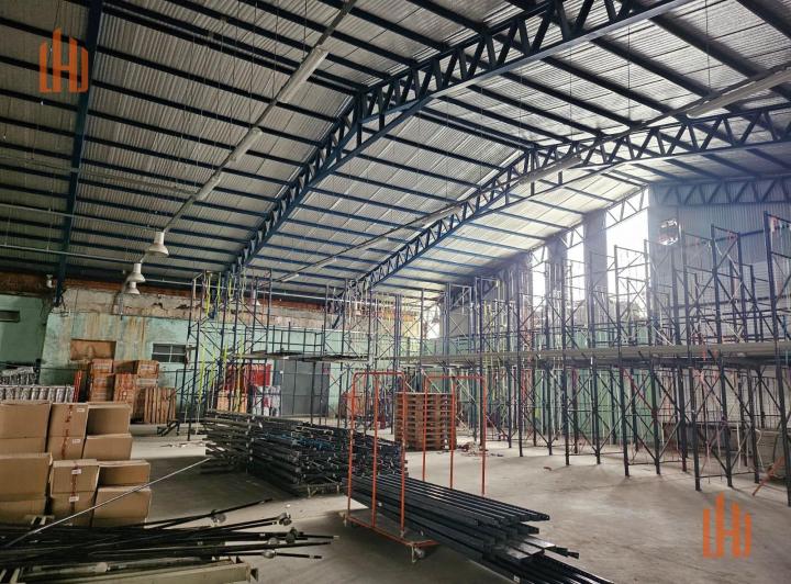 Depósito · 10000m²