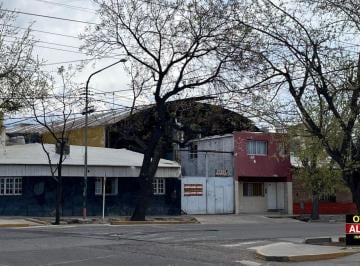 Bodega-Galpón , Guaymallén · Inmobiliaria Otero Ofrece en Alquiler Gran Galpón Parabólico en San José.