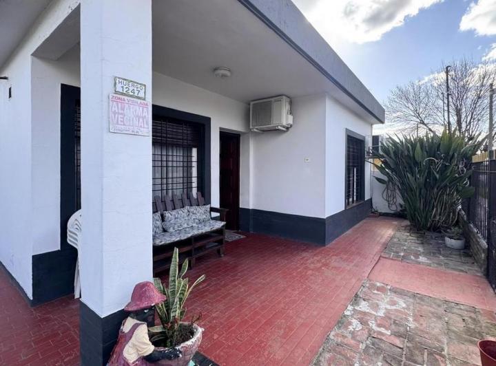 Casa · 130m² · 3 Ambientes · 1 Cochera