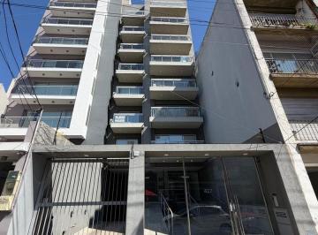 Departamento · 50m² · 2 Ambientes · 1 Cochera · Departamento 2 Ambientes con Cochera, en Venta Quilmes Centro, Apto Credito