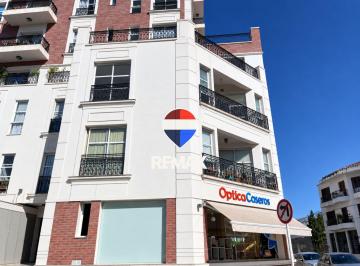 Departamento · 81m² · 4 Ambientes · 1 Cochera · Venta Dpto 3 Dorm Macrocentro Apto Credi C/cochera