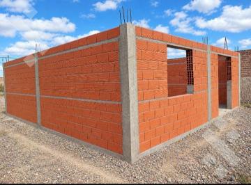 Terreno · 50m² · Terreno en Venta - Alta Gracia, Cinco Saltos / Río Negro. Terreno con Casa en Construcción.