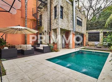Casa · 410m² · 5 Ambientes · 1 Cochera · Venta Casa 5 Ambientes con Pileta Belgrano