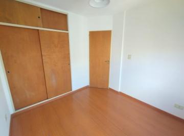 Departamento · 38m² · 2 Ambientes · Departamento de 1 Dormitorio con Balcón y Ventilación Cruzada Zeballos 578 Barrio Martin Rosario