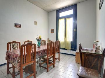 PH · 78m² · 4 Ambientes · PH 4 Amb Parque Patricios Venta Pb Frente Patio