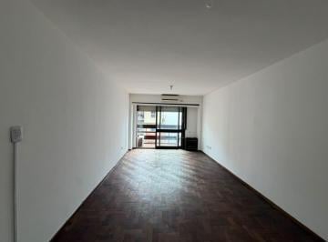 Departamento · 116m² · 4 Ambientes · 1 Cochera · Departamento en Alquiler de 3 Dorm. en Barrio Centro