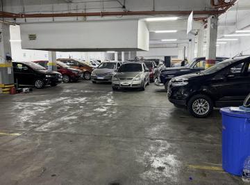 Garage · 955m² · Venta Garage y Local Comercial a La Calle - Almagro - Sarmiento 4100
