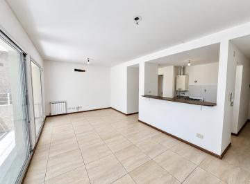 Departamento · 65m² · 2 Ambientes · 1 Cochera · Alquiler Departamento 2 Ambientes, con Balcón, Cochera y Baulera