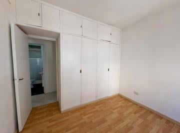 Departamento · 44m² · 3 Ambientes · Venta Departamento 3 Amb - Pompeya (Apto Credito)