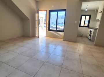 Casa de 4 ambientes, San Francisco del Monte · Excelente Dúplex a Estrenar - Barrio Privado, Guaymallén