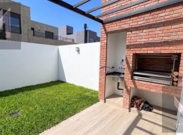 PH · 125m² · 4 Ambientes · 2 Cocheras · Duplex en Venta en Zona Sur, Barrio La Paya II. 3 Dorm.. 2 Baños. Cochera P/2 Autos. Patio con