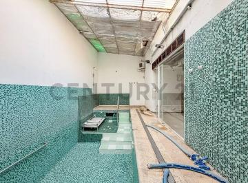 Local comercial · 500m² · 3 Ambientes · Gran Local con Pileta + Depto 2 Amb