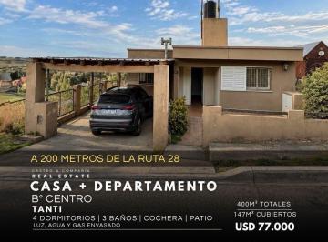 Casa · 147m² · 8 Ambientes · 1 Cochera · Venta Casa de 2 Dorm. con Departamento Independiente en Centro de Tanti