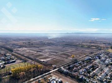 Terreno · 216m² · Venta Terreno La Gran Alameda Cipolletti Rio Negro