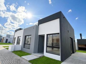 Casa · 70m² · 3 Ambientes · 1 Cochera · Duplex a Estrenar 2 Dorm - Rincones de Manantiales