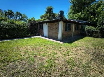 Casa de 2 ambientes, Ituzaingó · Alquilo Casa en Villa Udaondo 2 Ambientes