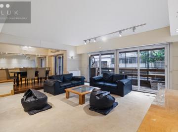 Departamento · 152m² · 5 Ambientes · 1 Cochera · Hermoso 5 Ambientes con Patio, Dependencia de Servicio, Cochera y Baulera