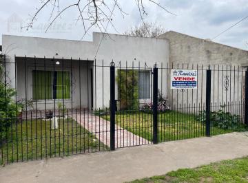 Casa · 340m² · 4 Ambientes · 1 Cochera · Casa 4 Ambientes en Venta - General Rodriguez