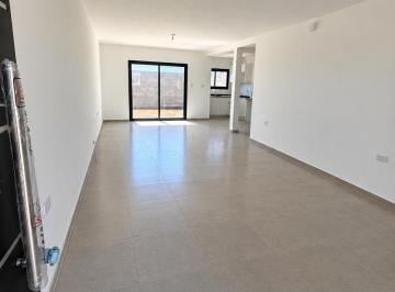 Casa · 55m² · 2 Ambientes · 2 Cocheras · Apto Financiación - Dúplex a Estrenar de 1 Dormitorio con Patio y Asador - Campos de Manantiales