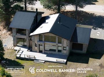 Casa · 219m² · 5 Ambientes · Venta San Martin de Los Andes Casa 3 Dorm. 219 m² Lote 1572 m² Chapelco Golf