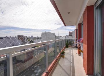Departamento · 108m² · 4 Ambientes · 1 Cochera · Venta Departamento 4 Ambientes C/cochera en Flores Norte