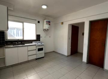 Departamento · 26m² · 1 Ambiente · Departamento Monoambiente Dividido con Balcón en Alquiler a 1 Cuadra de La Universidad de Morón