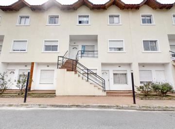 Departamento · 58m² · 3 Ambientes · 1 Cochera · Departamento en Venta de 3 Ambientes en Munro con Balcón