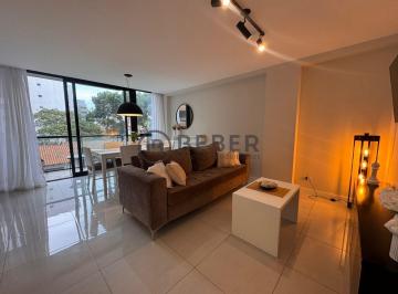 Departamento · 82m² · 3 Ambientes · Venta Semipiso 3 Ambientes a La Calle con Balcon y Baulera Edificio Thames VII