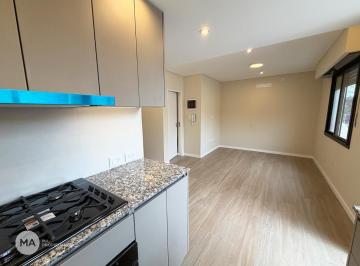 Departamento · 52m² · 4 Ambientes · Venta | Casa Tipo PH en Planta Alta Reciclada Nueva 2 Dorm. - Guarani 3000 - Pichincha Rosario