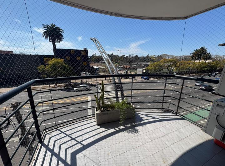 Departamento · 84m² · 4 Ambientes · 1 Cochera