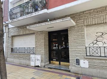 Departamento · 33m² · 2 Ambientes · 1 Cochera · Venta Depto 2 Amb Pza Colon Cochera Apto Credito