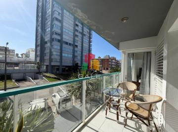 Foto1 · Apartamento de 1 Dormitorio en Venta en Punta del Este, Península, Bajos Gastos a Pasos del Mar
