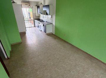 Casa · 3 Ambientes · 1 Cochera · Duplex en Alquiler 2 Dorm Poeta Lugones