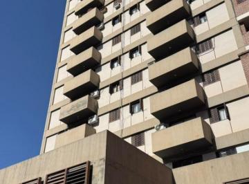 Departamento de 5 ambientes, Córdoba · Departamento de Dos Dorm.! B° Centro ¡Frentista!
