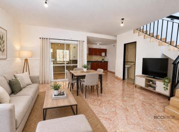 Departamento · 77m² · 1 Cochera · Departamento Tipo Duplex en Alquiler Berazategui