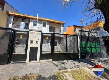 Casa · 69m² · 3 Ambientes · 1 Cochera · Casa en Venta 3 Ambientes en Aldo Bonzi