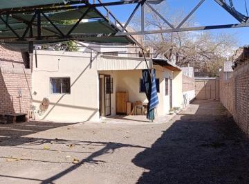 Depósito de 2 ambientes, Dorrego · Depósito / Casa en Alquiler – 269 m² – Dorrego, Guaymallén