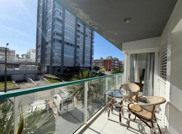 Foto1 · Apartamento de 1 Dormitorio en Venta en Punta del Este, Península, Bajos Gastos a Pasos del Mar